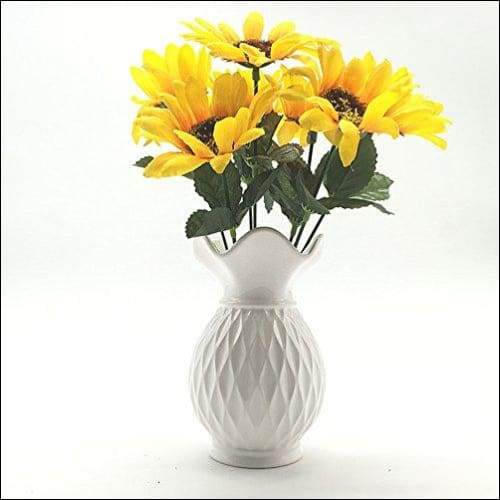 Pure White Grid Tabletop Flower Vase